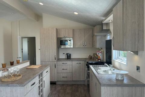 2 bedroom park home for sale, Tarka Holiday Park