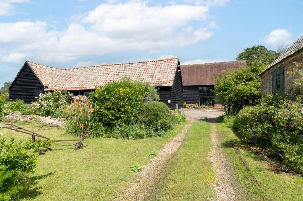 Wood End Barns