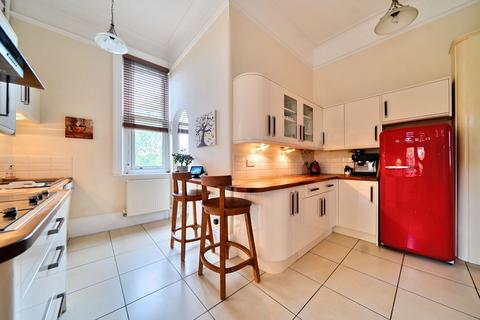 2 bedroom apartment for sale, Oldfield Road, Bromley
