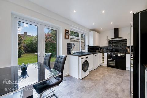 4 bedroom terraced house for sale, Knockholt Road, London