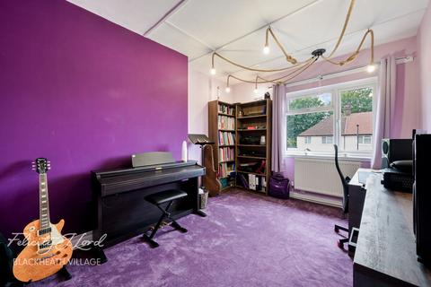 31 Knockholt Road, London, SE9 6AW