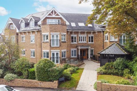 2 bedroom penthouse for sale, Collingridge House, Old Park Road, EN2