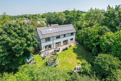 5 bedroom detached house for sale, Highgrove, Ystradowen, Cowbridge, Vale of Glamorgan, CF71 7TE