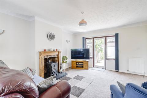 2 bedroom bungalow for sale, Shirley Drive, Worthing, West Sussex, BN14