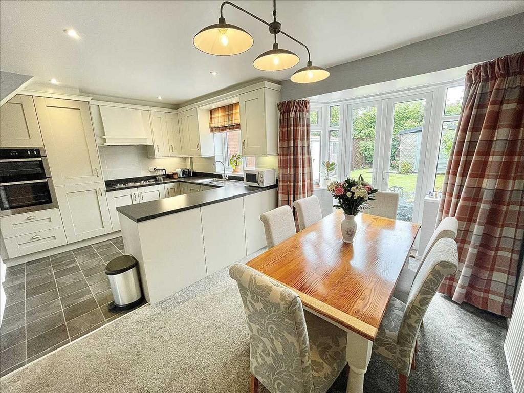Kitchen/dining room