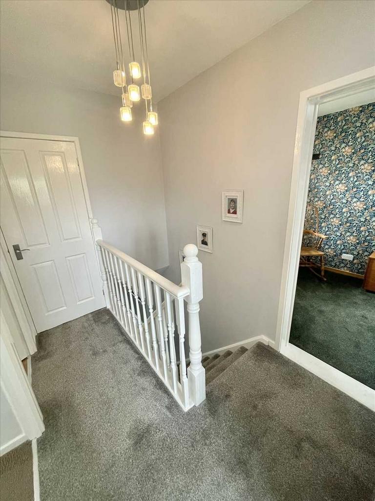 Stairs/landing