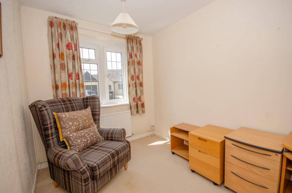 Bedroom 4.jpg