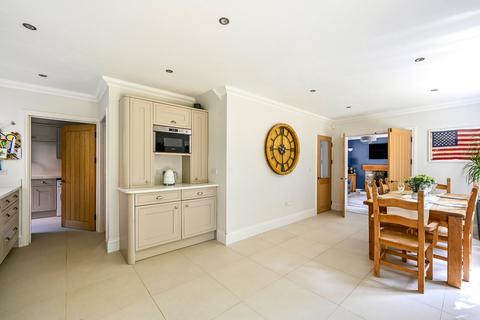 4 bedroom detached house for sale, The Willows, Bethersden Road, Shadoxhurst, Ashford, TN26