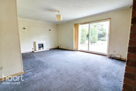 undefined, Oakdale Close, Edenthorpe, Doncaster