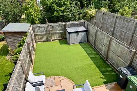 16 Bloom Drive, Wetherby, LS22 6AR