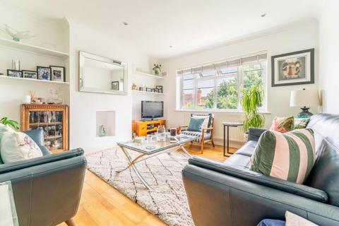 Holyoake Walk, W5