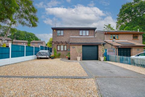 undefined, THORNHILL! POPULAR CUL-DE-SAC LOCATION! STUNNING KITCHEN!