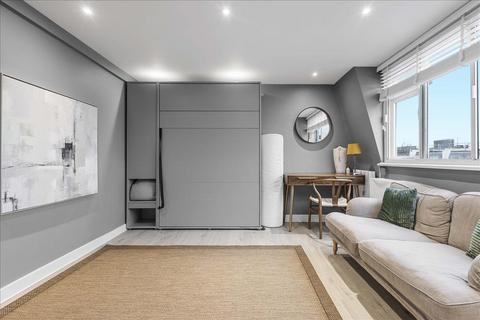 Studio to rent, Pinehurst Court, Colville Gardens, London, W11