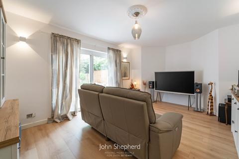 72 Burman Road, Shirley, Solihull, B90 2BQ