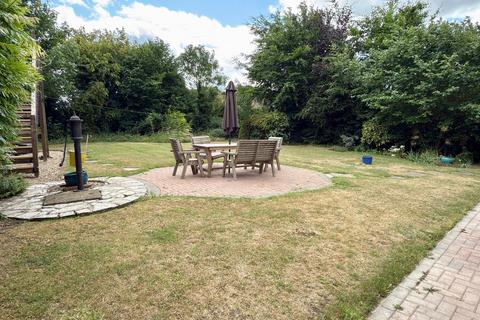 undefined, Uckinghall, Tewkesbury GL20