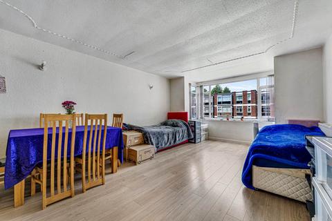 undefined, Ravenhurst, Salford
