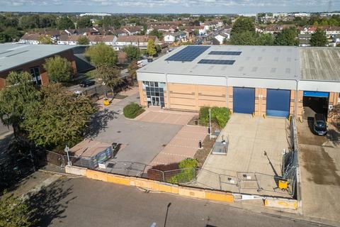 Warehouse to rent, Mollison Ave Enfield EN3 7NL