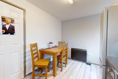3 bedroom semi-detached house for sale, Plover Road, Essendine, Stamford