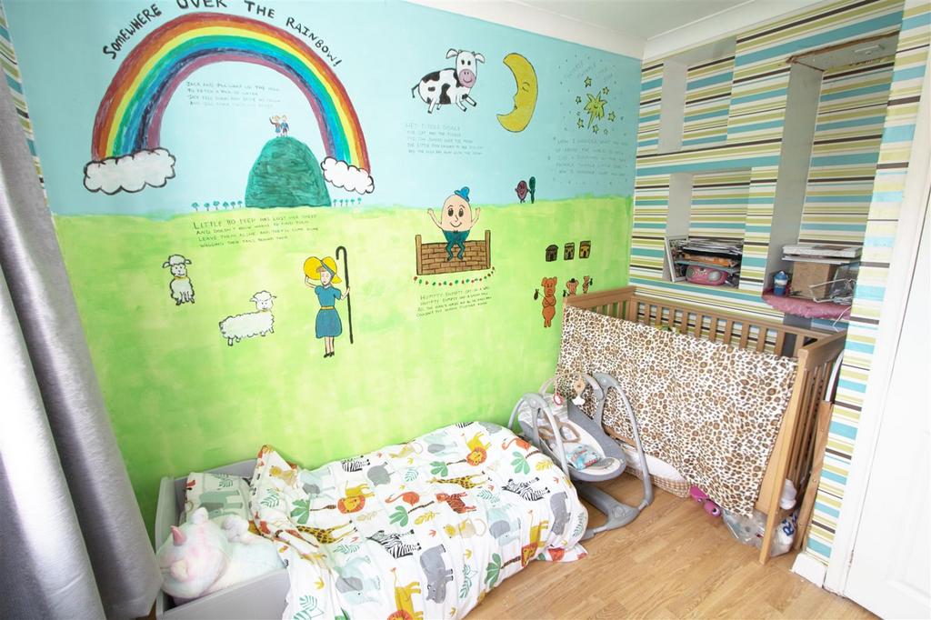 Bed 3.jpg