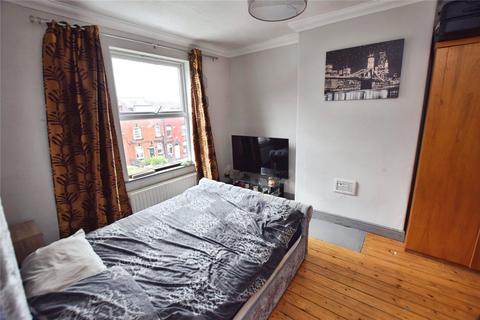 3 bedroom terraced house for sale, Barton Mount, Beeston, Leeds, West Yorkshire, LS11