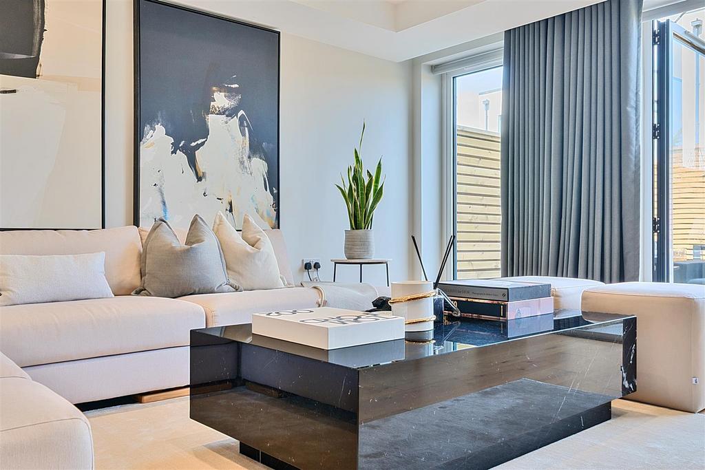 Second Lounge