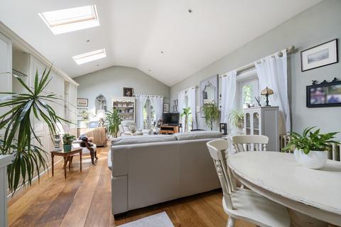 4 bedroom house for sale, Guildford Street, Chertsey, Surrey, KT16