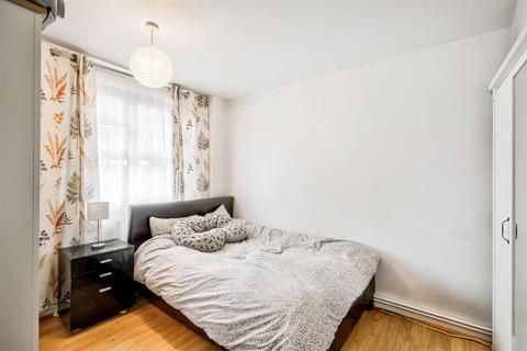 35 Abbey Road, London, E15 3JZ