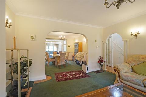 5 bedroom semi-detached house for sale, Paxford Road, Wembley