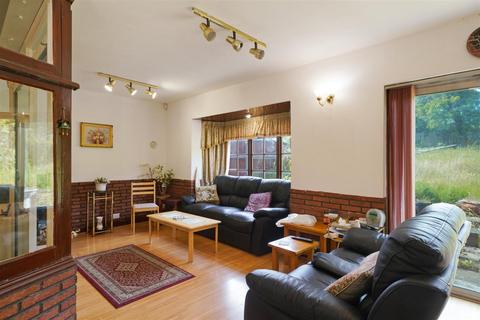 5 bedroom semi-detached house for sale, Paxford Road, Wembley