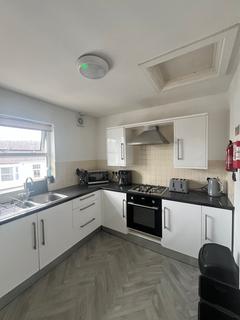 2 bedroom flat share to rent, Swansea SA2