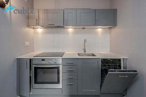 1 bedroom apartment to rent, Deals Gateway, London SE13