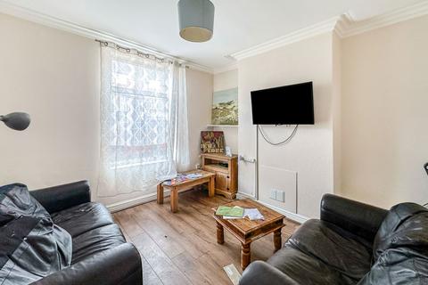 463 Beverley Road, Hull, HU6 7LD