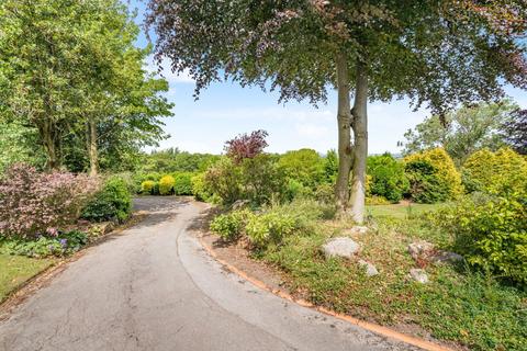 4 bedroom detached house for sale, Lane Head Road, Shepley, HD8 8BW