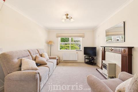 2 bedroom flat for sale, Spring Gardens, Cawdor Court Spring Gardens, SA67