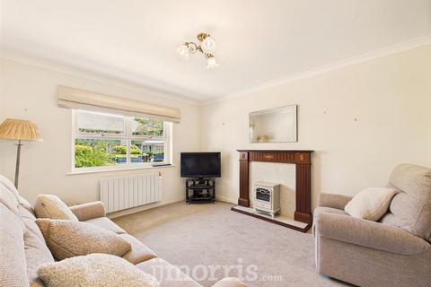 2 bedroom flat for sale, Spring Gardens, Cawdor Court Spring Gardens, SA67