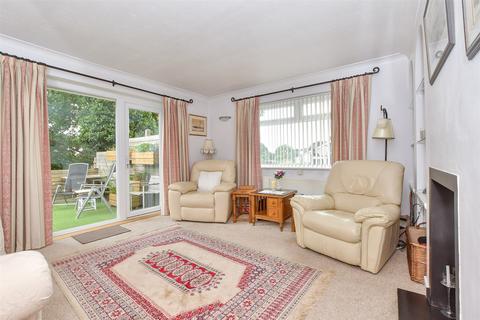 2 bedroom detached bungalow for sale, Lawn Close, Tenterden, Kent