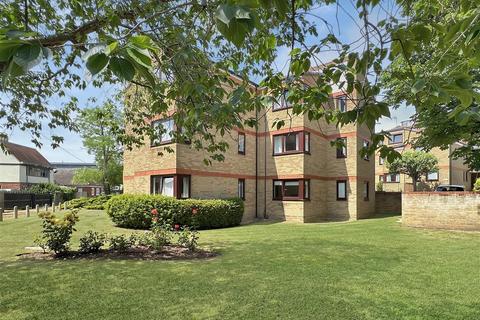 17 Beaulands Close, Cambridge, CB4 1JA