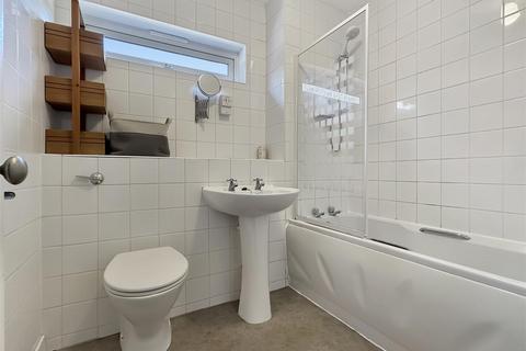 17 Beaulands Close, Cambridge, CB4 1JA