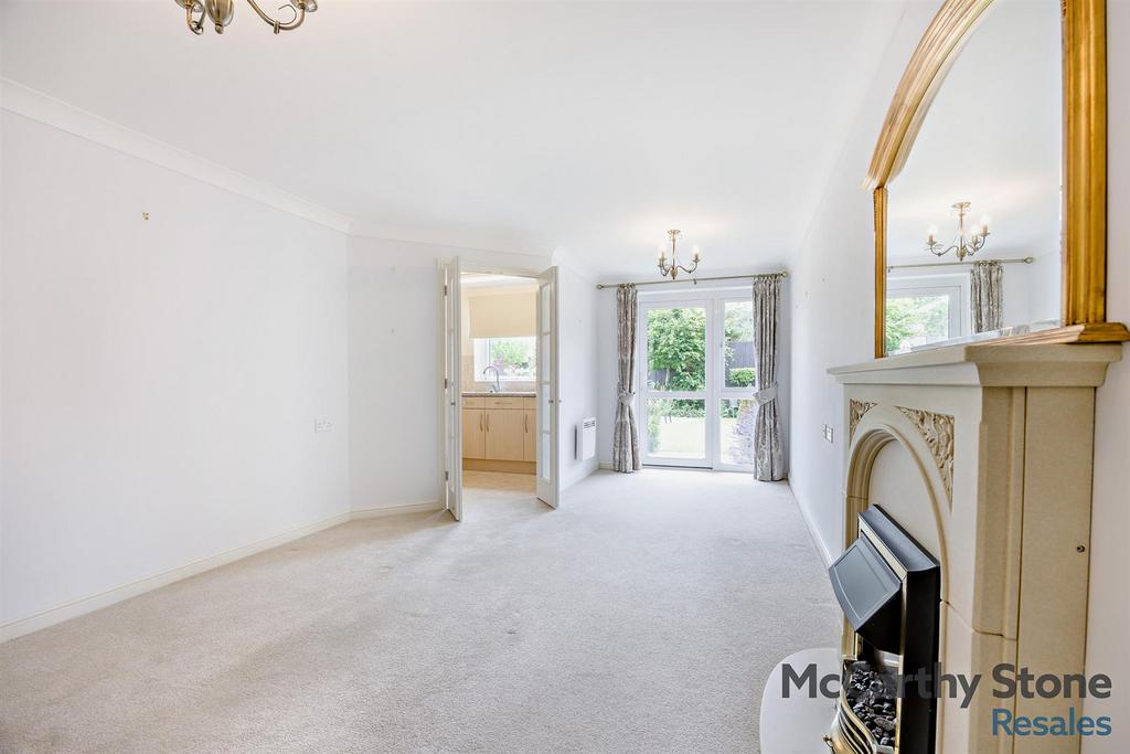 8654097-interior04-800.jpg
