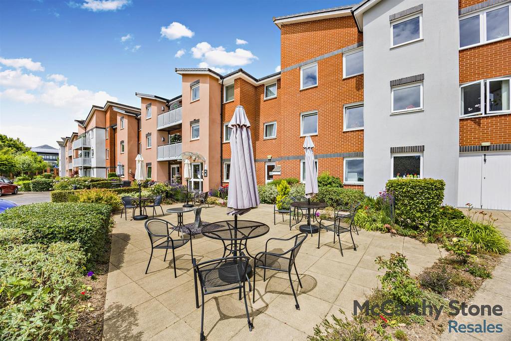 8654097-exterior09-800.jpg