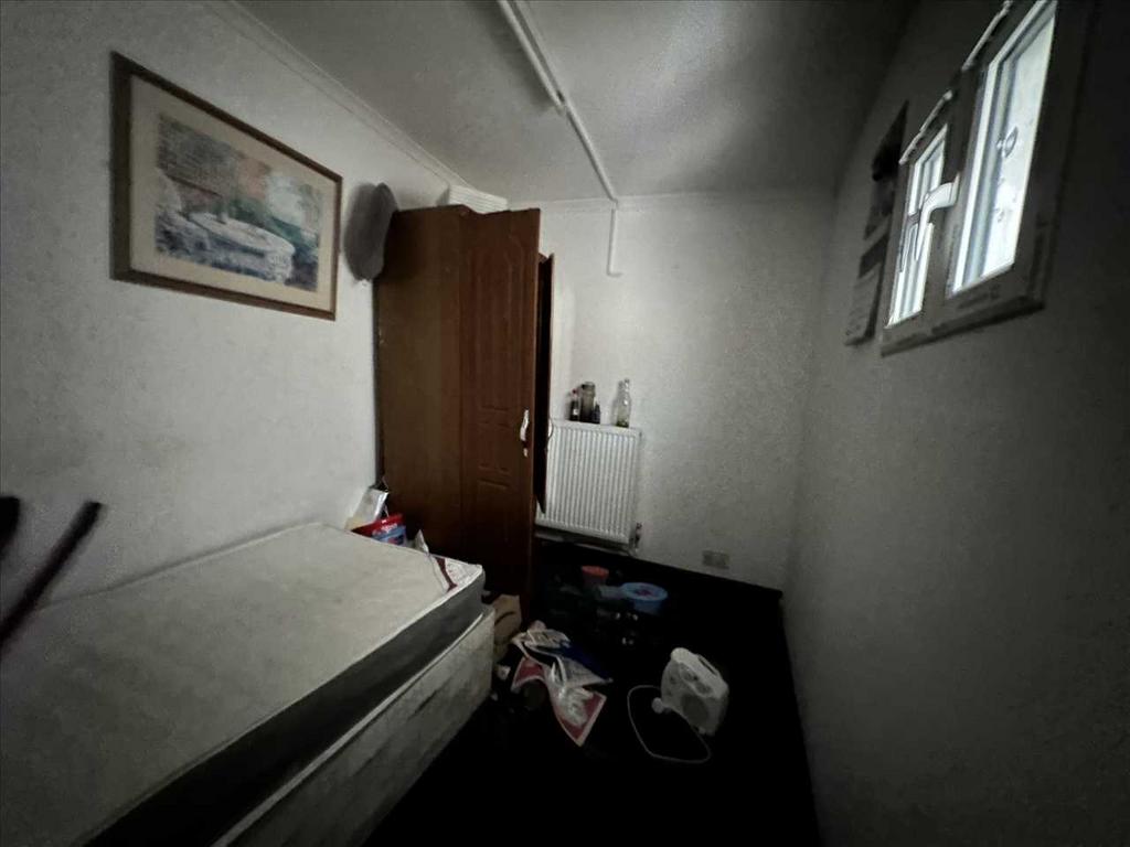 Room 2