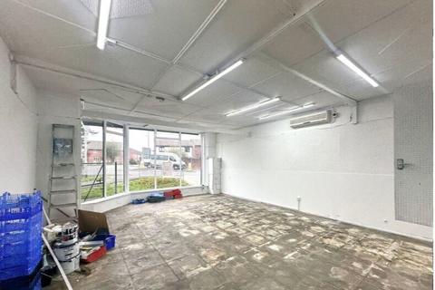 Retail property (high street) for sale, 1A Church St Highbridge TA9 3AE