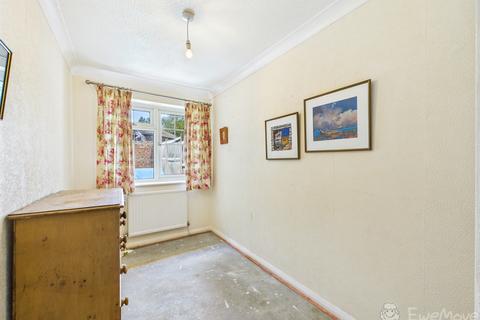 1 Dene Close, Bordon, GU35 0DA