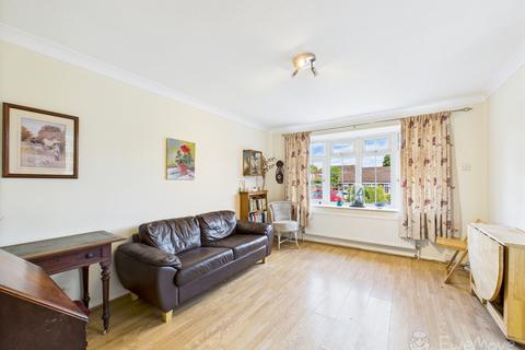 1 Dene Close, Bordon, GU35 0DA