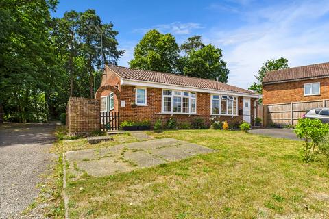1 Dene Close, Bordon, GU35 0DA