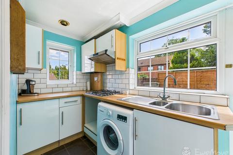 1 Dene Close, Bordon, GU35 0DA