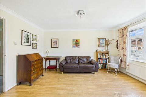 1 Dene Close, Bordon, GU35 0DA