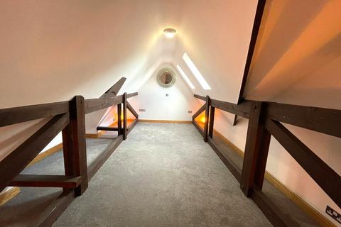 2 bedroom flat for sale, The Lodge, Lucknow Road, NG3