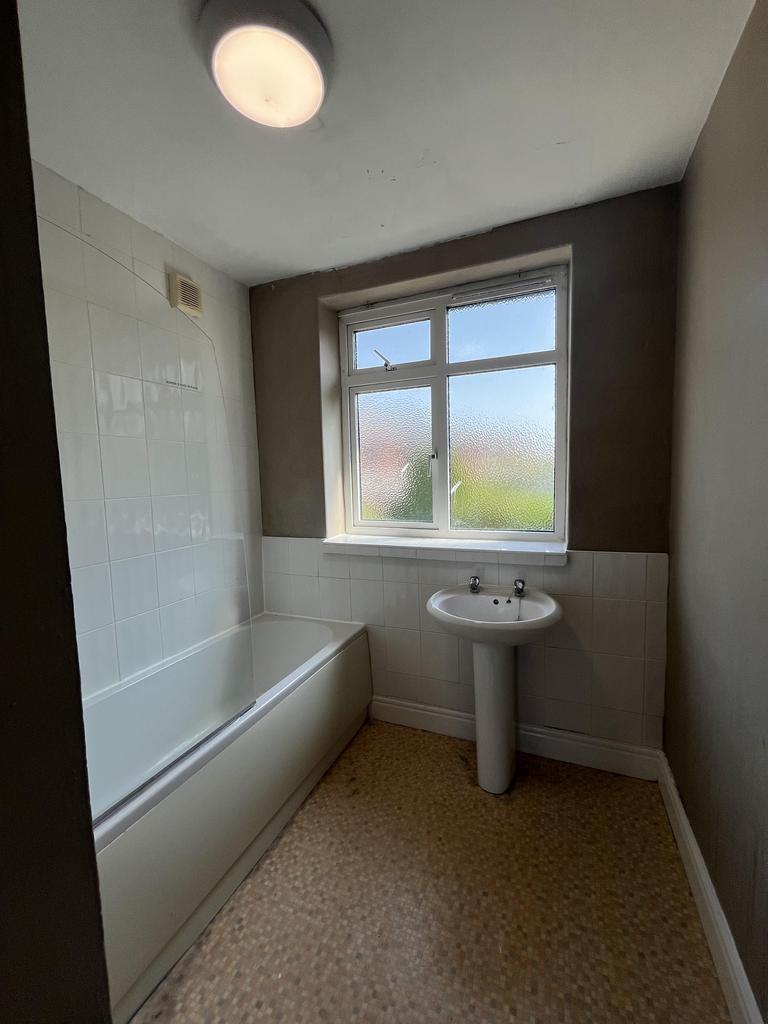 Newcastle-road-dh1-4ad-992895