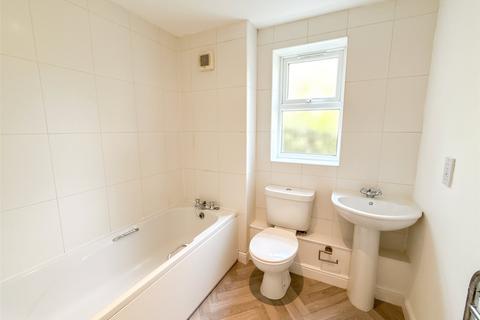 2 bedroom apartment for sale, Moss Side, Wrekenton, Gateshead, NE9